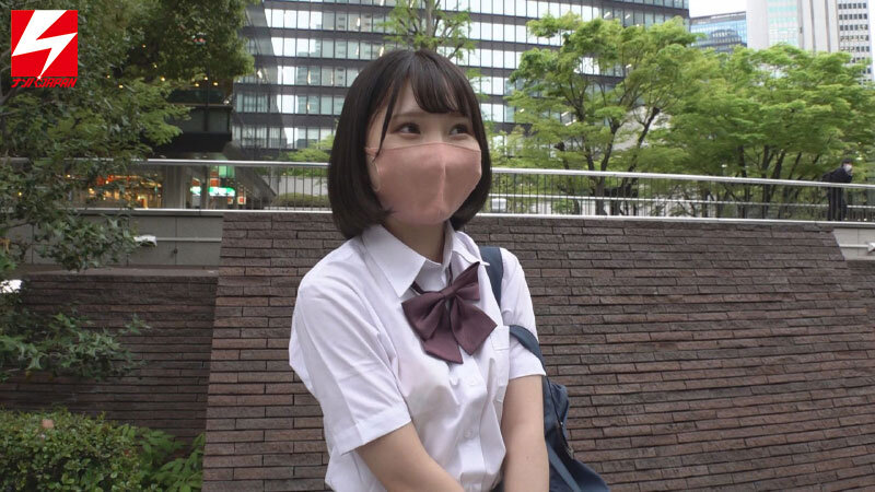 『高画質』 SNSでロリかわJ●（18歳）と出会った奇跡。 学校サボっ...