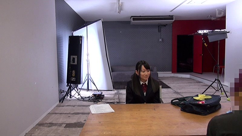 『高画質』 制服カメラ 大島美緒 ＜動画＞