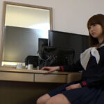 『高画質』 生意気で目つきの悪い女の子 巨乳・早漏・中出し みなみ 反抗的態度なマ○コを種付けプレス 白浜みなみ ＜動画＞