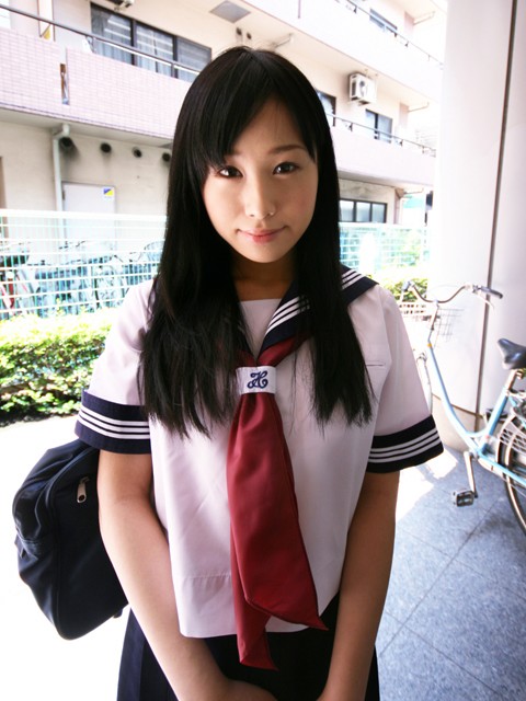 『高画質』 素人敏感女子校生生中出し 032 ＜動画＞