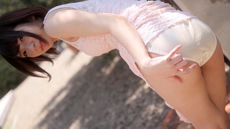 『高画質』 Rika 可憐な天使の危険な誘惑 麻里梨夏 ＜動画＞