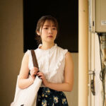 『高画質』 「大人になったねぇ…」 今日は幼い頃から成長を見守っていた娘の友達を犯した最高の一日。 二葉エマ ＜動画＞