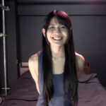 『高画質』 『これ、ソフトにくすぐってるんですけど…… 責め手が困惑してしまうほど敏感な黒髪ロングの女の子へのくすぐり感度チェック！』 稲見なずな ＜動画＞