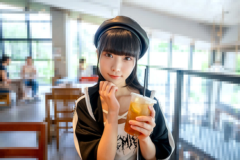 『高画質』 彼氏へのあてつけで浮気しにきた欲求不満学生。玩具も騎乗位も...