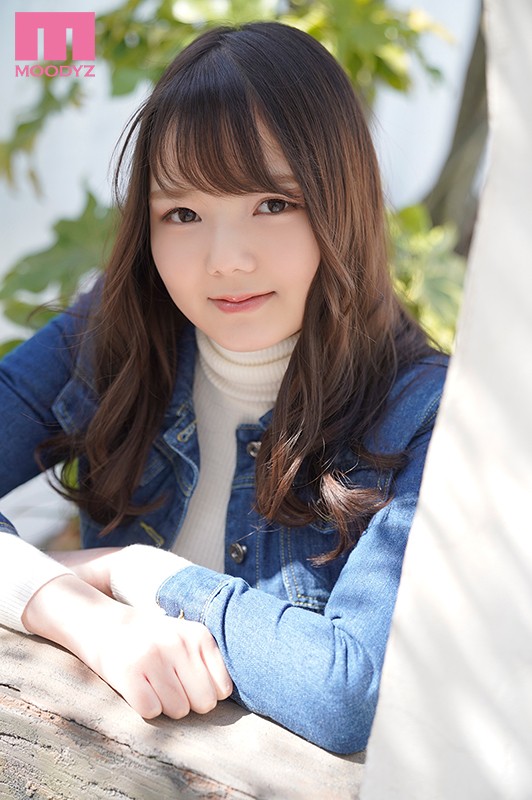 『高画質』 新人Fカップ美肌クォーター美少女めっちゃ性欲が強すぎてコン...