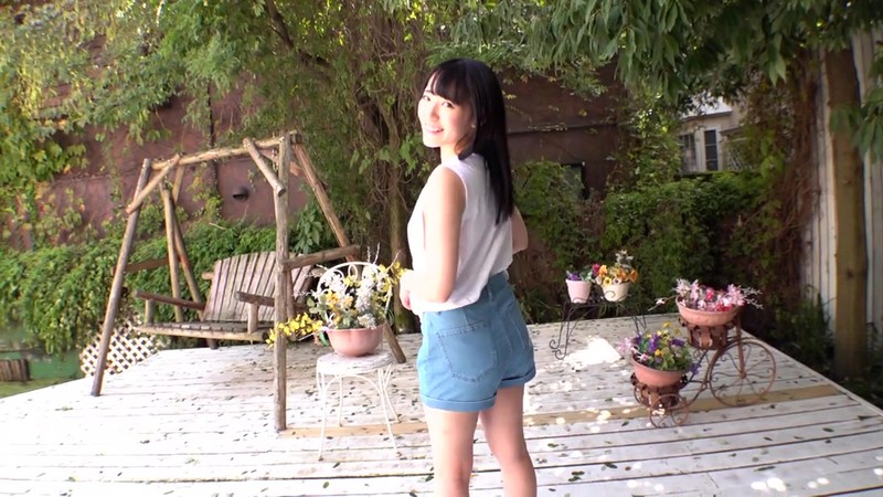 『高画質』 武内麻由 元アイドルユニットセンターで人気ユーチューバーが...