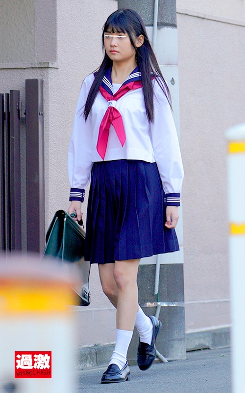 『高画質』 集団露出魔に輪●された女子○生 ＜動画＞