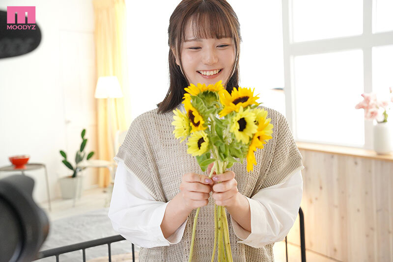 『高画質』 普段は真面目で大人しい花屋さんは脱いだら…もちもちぷっくり...