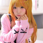 『高画質』 オジサンに没頭する発情コスプレイヤー 敏感大量失禁・お漏らし・ハメ潮オフパコ5SEX 有馬美玖 ＜動画＞