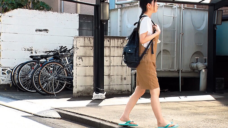 『高画質』 娘の友人にわいせつ中出し パイパン●学生 ひなの 伊織ひな...