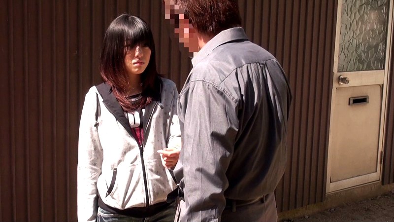 『高画質』 田舎少女露出痴● ～両親が居ない隙に野外で叔父に悪戯されお...