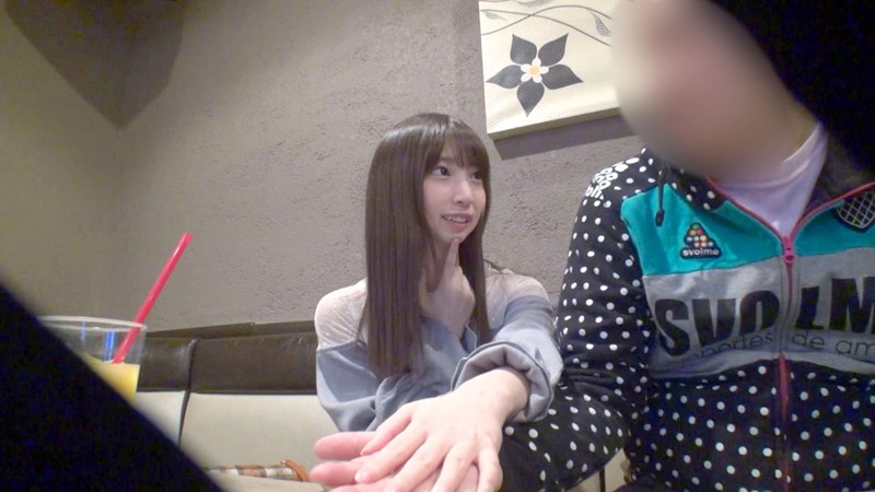 『高画質』 今話題の動画アプリでアイドル的人気を誇る美少女ライバーくる...