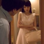 『高画質』 本番無しのホテヘル嬢を呼んだら、生意気だった友達の妹とバッタリ！俺は、ここぞとばかりに、「兄貴にバラすよ？」と脅しておもっきり種付けプレスしてやったwww 跡美しゅり ＜動画＞