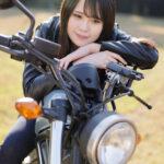 『高画質』 kawaii*発掘オファー 噂のバイク女子は超大量に潮吹きしちゃうまさかの敏感体質？！恍惚の絶頂汁ダダ漏らしAVデビュー 桃瀬真鈴 ＜動画＞