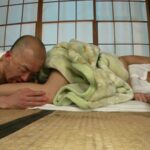 『高画質』 スヤスヤ寝ていた美少女が中年オヤジに夜●いされてイカされて、精液を掛けられてしまいましたぁ～！ 星奈あい ＜動画＞