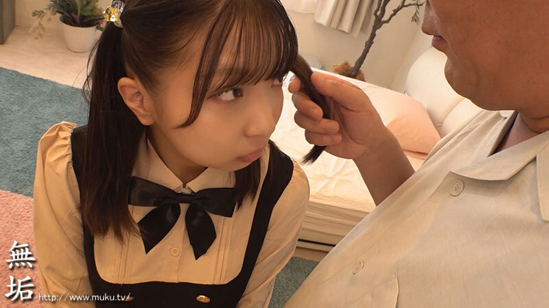 『高画質』 147cm Aカップ。今日も何でも言うこと聞きます。 この...