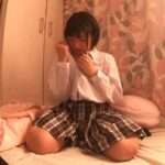 『高画質』 制服美少女 喉奥イラマ・連続アクメ4時間 ＜動画＞