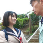 『高画質』 離婚して母元で暮らす娘と10年ぶりに再会、父親の私を異性として慕い、その誘惑に負けて娘のカラダに何度も何度も中出ししてしまった… 倉本すみれ ＜動画＞