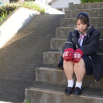 『高画質』 おやじの媚薬凝縮ザーメン膣奥大量注入！ ヤリ部屋軟禁キメセク輪● 中出しされればされるほど快感倍増エンドレスアクメ！ 二葉エマ ＜動画＞