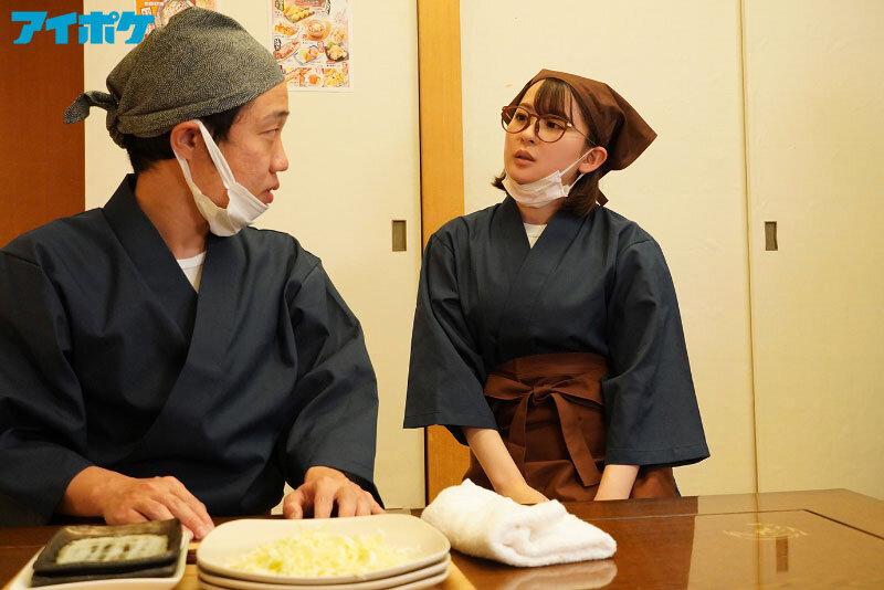 『高画質』 バイト場の口うるさくて大嫌いな先輩オタク女子を脱がしたら…...