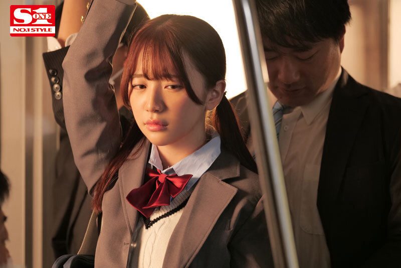 『高画質』 初めてサレた快感が忘れられず電車痴●にハマってしまった女子...