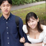 『高画質』 初めておっパブに行ったら...あの娘、友達の彼女に似てるかも！？着衣越ししか見たことなかった友達の彼女とまさかのおっパブで再会！ Gカップおっぱい丸出し＆ナマ本番中出しもOK！その後、友達の家でもこっそりおかわり中出しSEXしまくった！！ 綾瀬こころ ＜動画＞