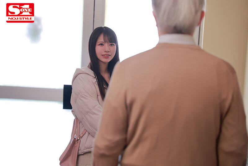 『高画質』 年末年始、広い学生寮で女学生とおじさん管理人が2人きり… ...