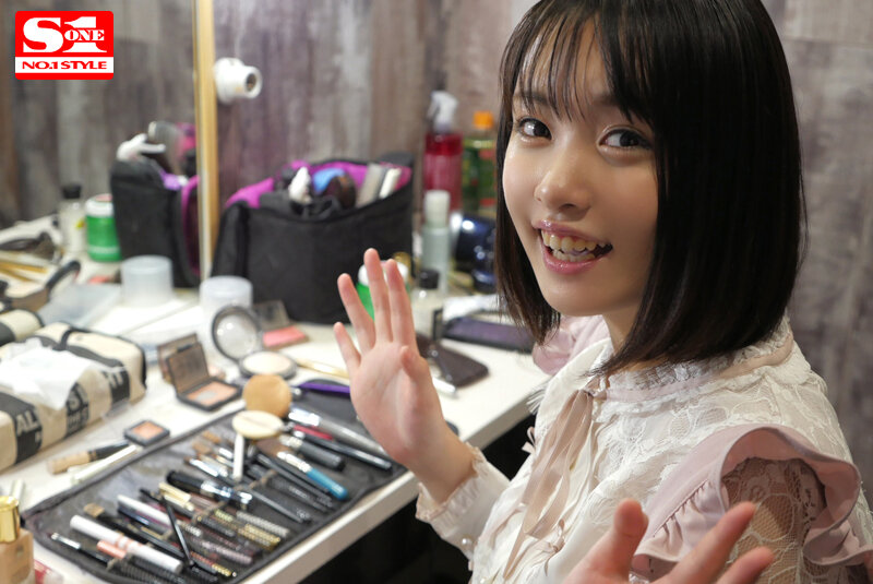 『高画質』 激イキ120回！痙攣4500回！イキ潮2000cc！未完の...