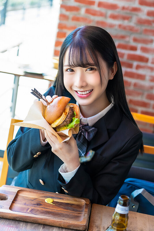 『高画質』 【アフスク☆セックス】ガード固めな清楚系ガールが男性経験を...