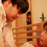 『高画質』 血がつながってない義理姉と弟が両親の不在中にこっそりSEXをしているのを見て発情した妹も混ざって逆3Pハーレム中出し近親相姦 松本いちか 森日向子 ＜動画＞