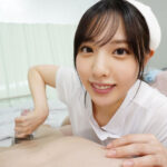 『高画質』 癒しの笑顔でシコシコどぴゅッ！ めちゃカワ手コキ美少女ナース ささやき淫語と緩急手コキで最高の射精に導いてくれるヒーリング手マ○コ看護 白桃はな ＜動画＞