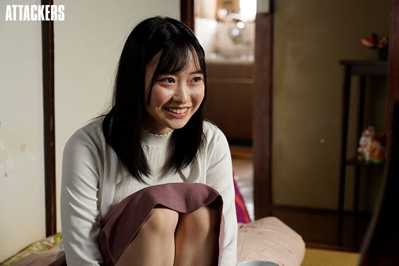 『高画質』 幼い頃から成長を見守ってきた美少女を中年オヤジがネットリ●...