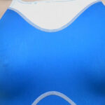 『高画質』 祈山愛 濡れてテカってピッタリ密着 神競泳水着 可愛い女子の競泳水着姿をじっとりと堪能！着替え撮影から始まり貧乳から巨乳にパイパン、ハミ毛、ジョリワキ等のフェチ接写やローションソーププレイや競泳水着ぶっかけ等を完全着衣で楽しむAV ＜動画＞