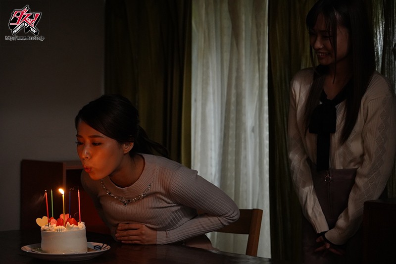 『高画質』 美人母娘、イタダキマス。数十年前に孕ませた女とその娘に会い...