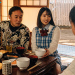 『高画質』 幼少期から面倒を見てくれた中年オヤジに突然犯●れて… 親には言えない入浴約15分間の背徳性交 二葉エマ ＜動画＞