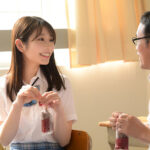 『高画質』 教員生活27年で一番美人な教え子の甘い求愛に人生を棒にふりそうな俺 河北彩伽 ＜動画＞