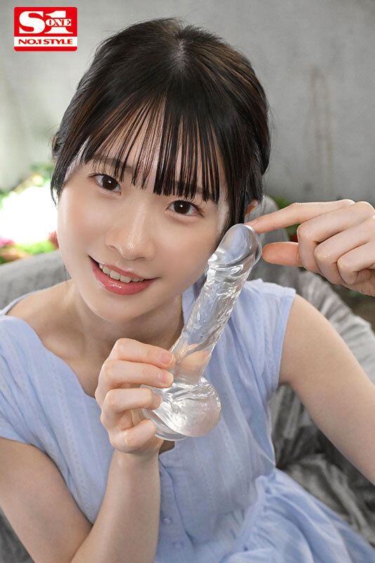 『高画質』 アナタの最高オナニーのために白上咲花が可愛く見つめておち●...