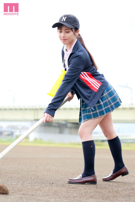 『高画質』 新人 20歳 他高でも‘可愛い’と噂になった都内N●校出身...