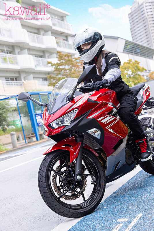 『高画質』 趣味バイク 彼氏いらない セフレ4人 サバサバして男勝りだ...