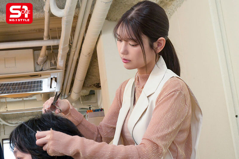 『高画質』 皆が羨む僕のキレカワ彼女が他人棒に堕ちていた…ヘアサロンN...