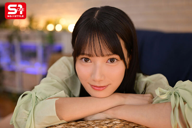 『高画質』 こんな美少女のエッロいフェラチオと嬉しそうな大量顔射 榊原...