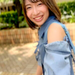 『高画質』 家まで中出ししにくる半中半外セフレ はる 湊波流 ＜動画＞