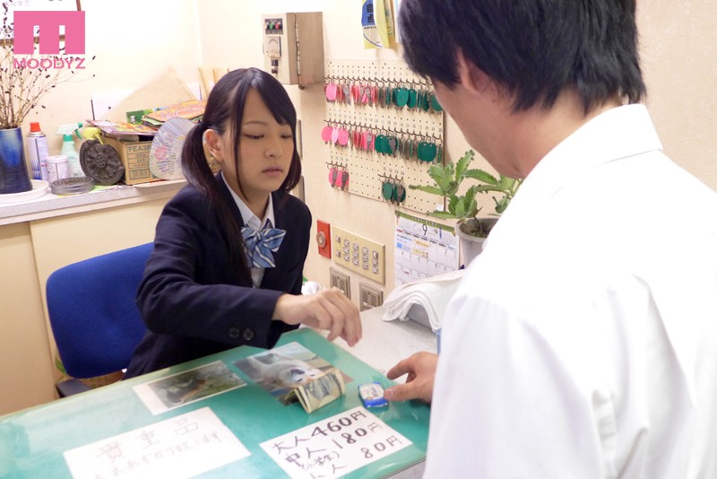 『高画質』 密着！一人娘が洗体営業を行う板○区最後の湯女付き銭湯 あべ...