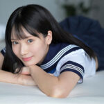 『高画質』 無邪気な教え子に誘惑された僕は可愛い顔、声や匂い、そして若い肉体の魅力に抵抗できず、校内でもホテルでも何処でも挿れまくった。 榊原萌 ＜動画＞