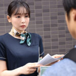 『高画質』 イヤな顔しながらも素股までしてくれた押しに弱いエステティシャンの自宅の‘中’まで‘つきまとい’ 時田亜美 ＜動画＞