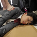 『高画質』 アジア美少女を監禁喉ボコ開発 4本の肉棒に貫かれ精子と唾液と涙でゴボゴボ喉奥ピストン地獄！精神崩壊！白目ひん剥き！狂人喉奥イラマチオ 喉ボコ美少女いくら 海野いくら ＜動画＞