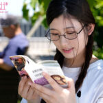 『高画質』 地味なオタク友達はムッツリで早漏で超絶倫エグイほどしゃぶってすんげぇはしたなく腰振って僕のチ●ポを調教したがる…。 設楽ゆうひ ＜動画＞