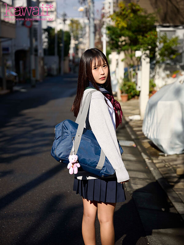 『高画質』 昨晩未明、帰宅途中の少女（学生）を狙い下半身を触るなど性的...