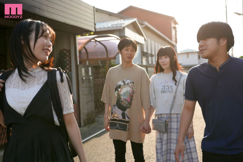 『高画質』 彼女持ちのセフレ男にごっくん調教されている大好きな同級生と...