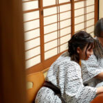 『高画質』 イチャラブしか勝たん！！職場に内緒で付き合ってる2人が今日だけはエロがっちゃう～混浴中出し温泉旅行～ 小那海あや ＜動画＞